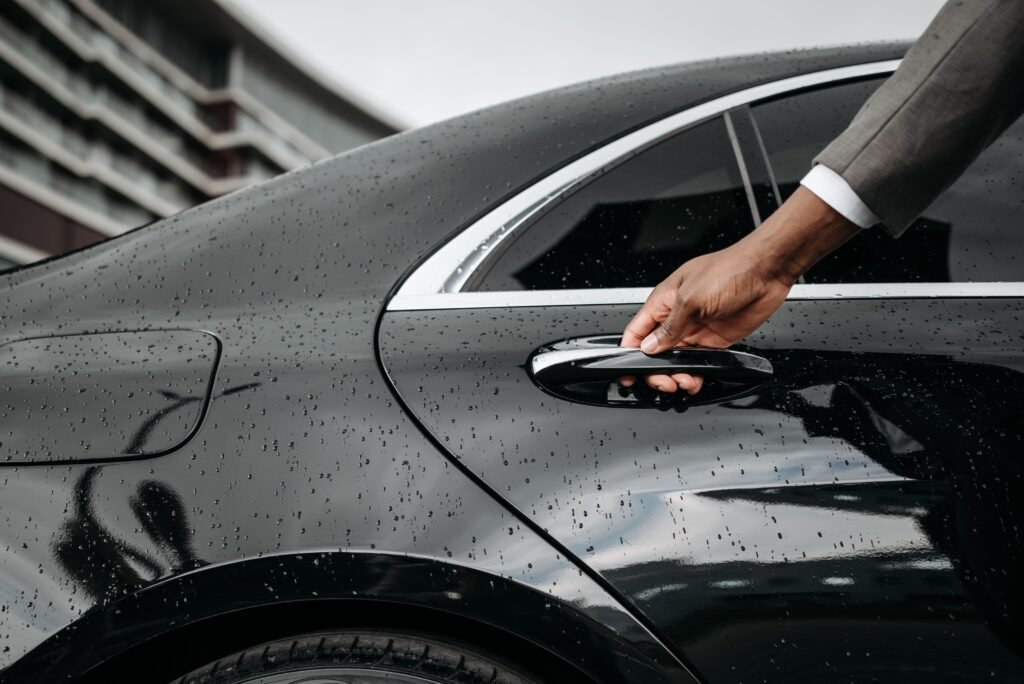 airport transfers in Uganda